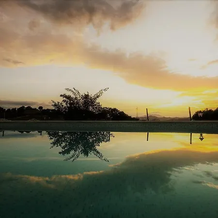 I Magnoni アパート ペルゴラ